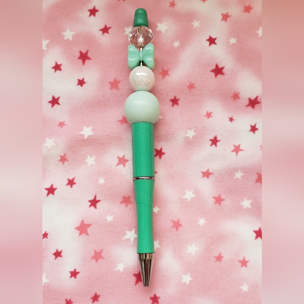 Handcrafted Beaded Pen - Mint Green & White w/Bow